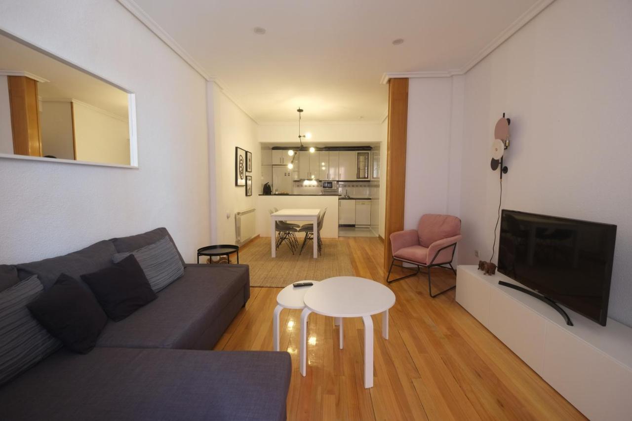 Apartamento Camino De Santiago En Casco Historico Burgo Exterior foto